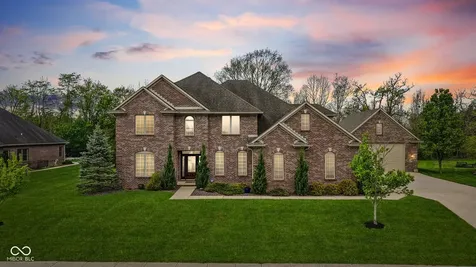 2418 Waterside Circle Avon IN 46123