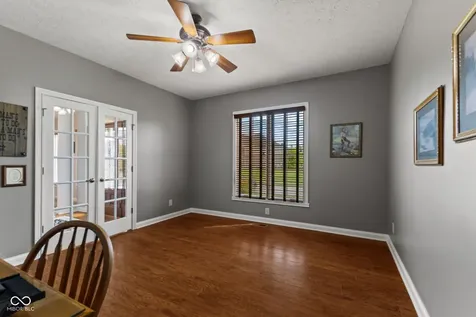 2418 Waterside Circle Avon IN 46123
