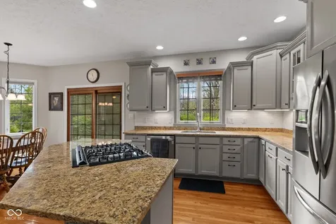 2418 Waterside Circle Avon IN 46123