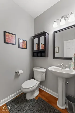 2418 Waterside Circle Avon IN 46123