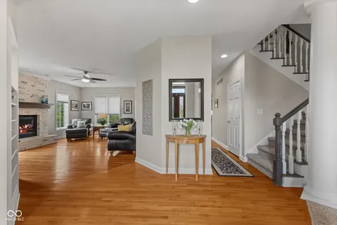 2418 Waterside Circle Avon IN 46123