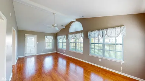 1318 Hamilton Drive Greenwood IN 46143