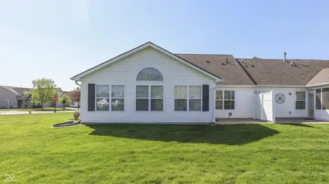 1318 Hamilton Drive Greenwood IN 46143
