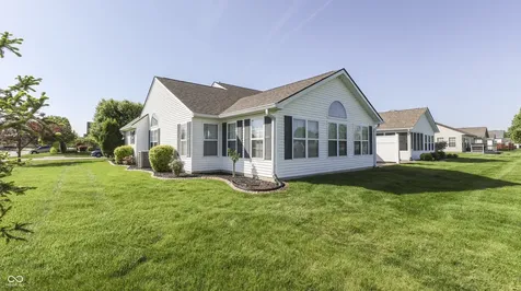 1318 Hamilton Drive Greenwood IN 46143