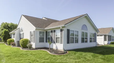 1318 Hamilton Drive Greenwood IN 46143