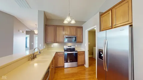 1318 Hamilton Drive Greenwood IN 46143