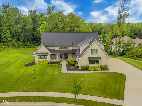 1872 Tipton Pointe Court Columbus IN 47201