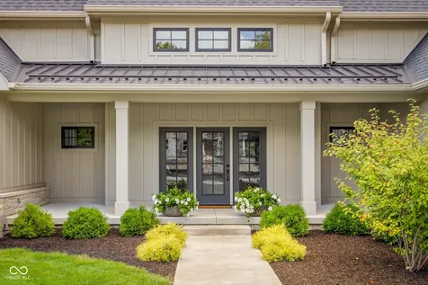1872 Tipton Pointe Court Columbus IN 47201