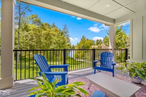 1872 Tipton Pointe Court Columbus IN 47201