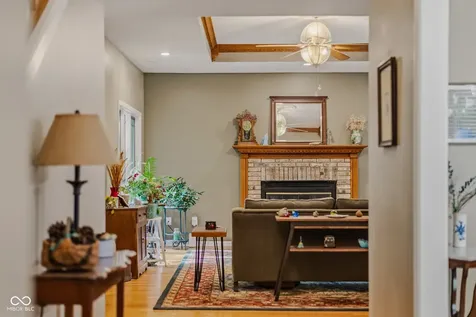 4640 Harrison Ridge Road Columbus IN 47201
