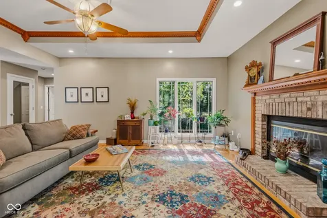 4640 Harrison Ridge Road Columbus IN 47201