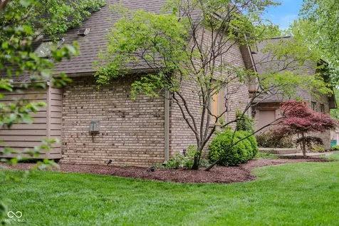 4640 Harrison Ridge Road Columbus IN 47201
