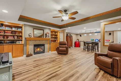 4640 Harrison Ridge Road Columbus IN 47201