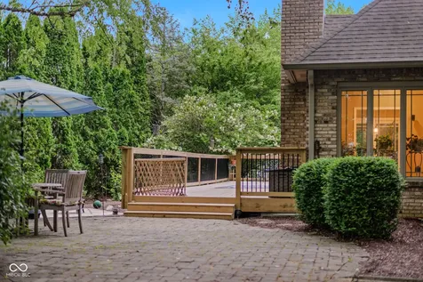 4640 Harrison Ridge Road Columbus IN 47201