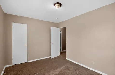 5831 E 40th Street Indianapolis IN 46226