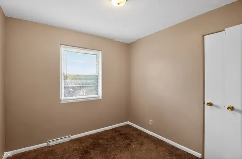 5831 E 40th Street Indianapolis IN 46226