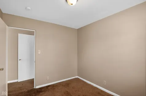 5831 E 40th Street Indianapolis IN 46226