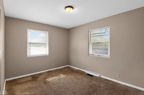 5831 E 40th Street Indianapolis IN 46226