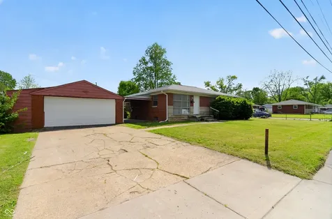 5831 E 40th Street Indianapolis IN 46226
