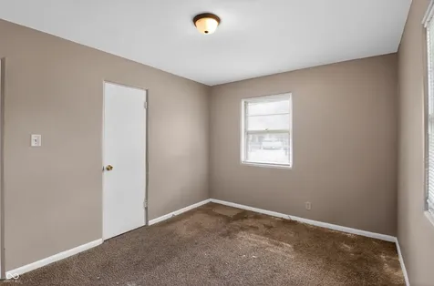 5831 E 40th Street Indianapolis IN 46226