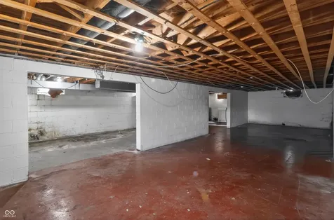 5831 E 40th Street Indianapolis IN 46226