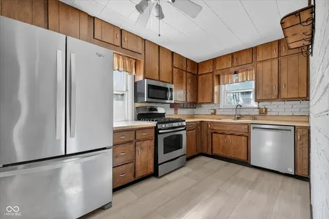 1643 Lawrence Avenue Indianapolis IN 46227