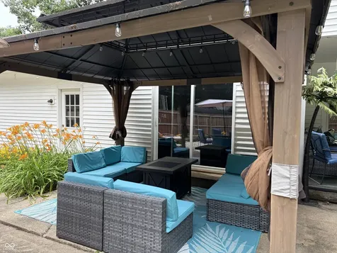 8901 Black Hawk Lane Indianapolis IN 46234