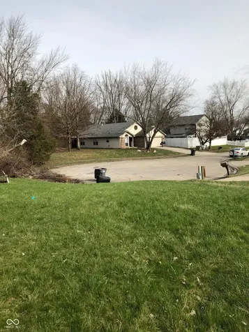 2825 N Greenview Way Indianapolis IN 46229