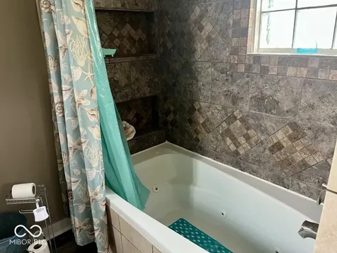 459 E Morgan Street Martinsville IN 46151