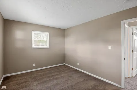 5012 Gambel Road Indianapolis IN 46221