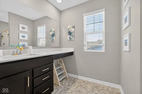 1573 N Clearwater Drive Greenfield IN 46140
