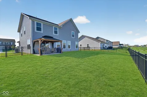 1573 N Clearwater Drive Greenfield IN 46140