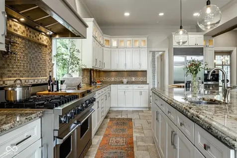 7779 Ridge Road Indianapolis IN 46240