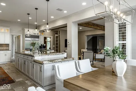 7779 Ridge Road Indianapolis IN 46240