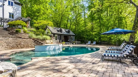 7779 Ridge Road Indianapolis IN 46240