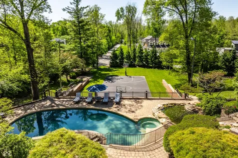7779 Ridge Road Indianapolis IN 46240