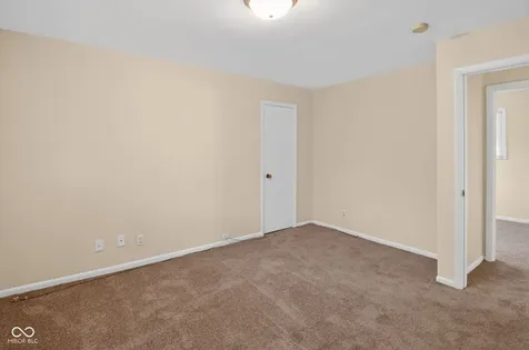 4130 Mellis Drive Indianapolis IN 46235