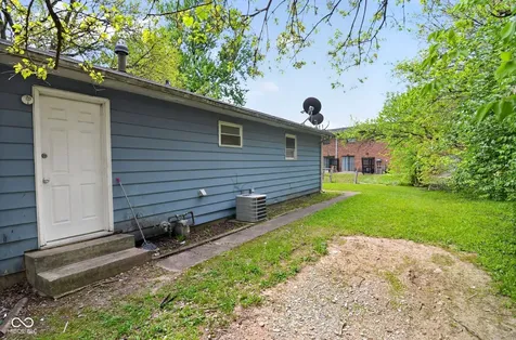 4130 Mellis Drive Indianapolis IN 46235