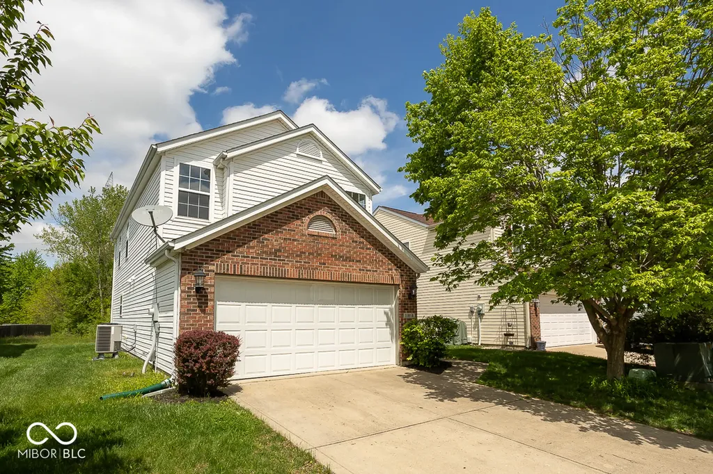 11618 Signet Lane Indianapolis IN 46235
