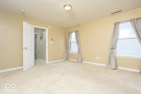 11618 Signet Lane Indianapolis IN 46235