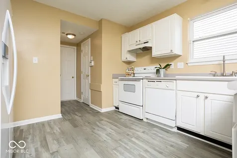 11618 Signet Lane Indianapolis IN 46235