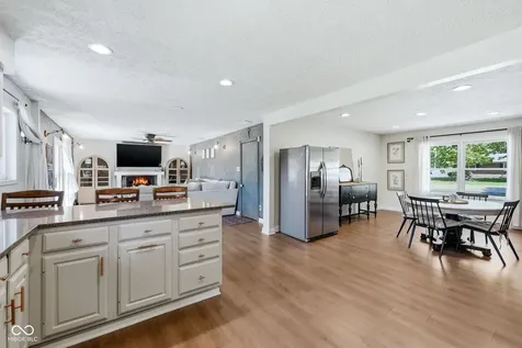 1912 Charles Street Avon IN 46123