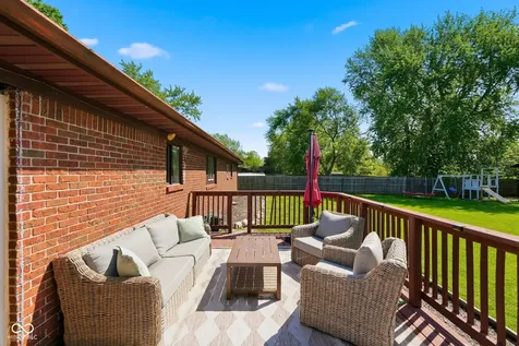 1912 Charles Street Avon IN 46123