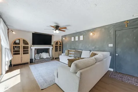 1912 Charles Street Avon IN 46123