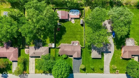 1912 Charles Street Avon IN 46123