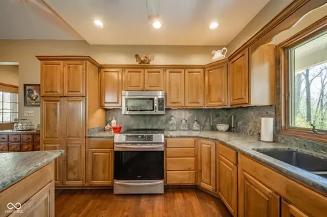 4524 W 850 N Frankton IN 46044