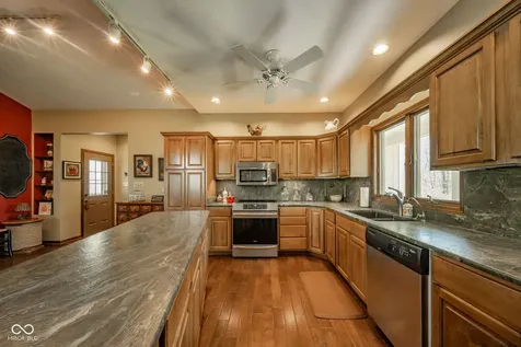 4524 W 850 N Frankton IN 46044