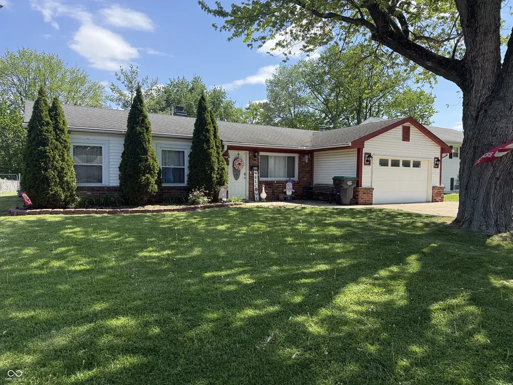 829 Delbrook Drive Whiteland IN 46184