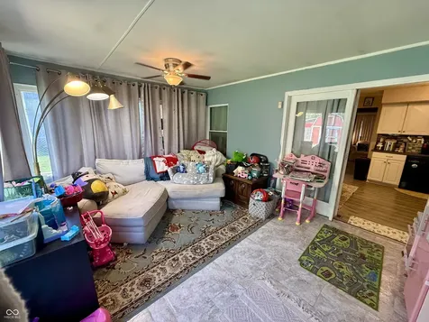 829 Delbrook Drive Whiteland IN 46184