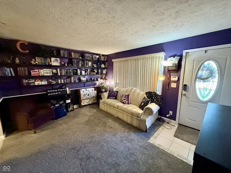 829 Delbrook Drive Whiteland IN 46184